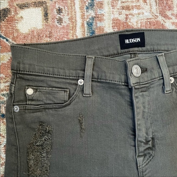 HUDSON Midrise Nico Black Label Super Skinny Distressed Jeans 24 - Picture 13 of 16